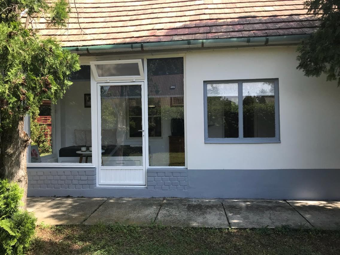 Retro Haz Guest House Balatonszabadi Luaran gambar