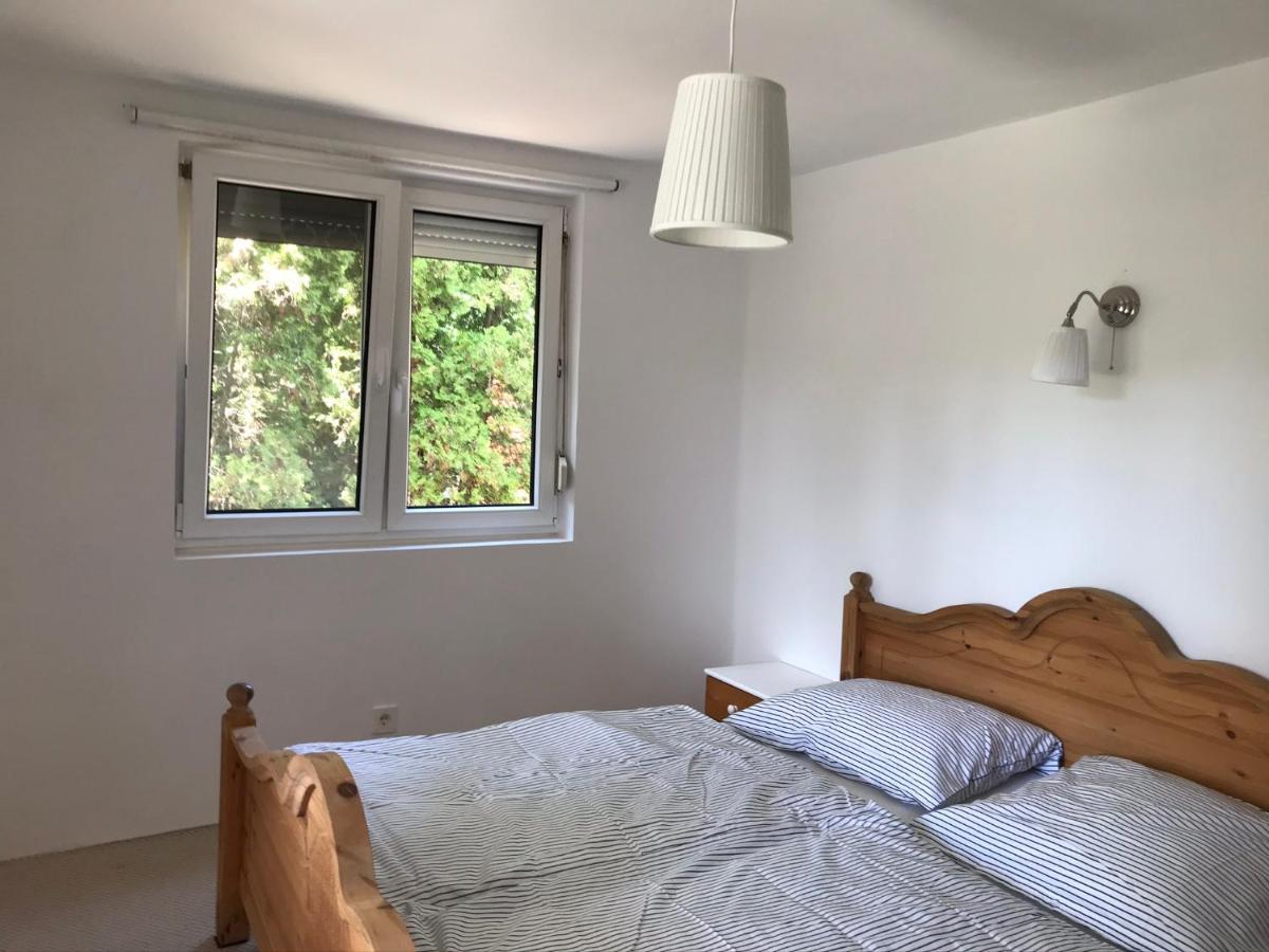Retro Haz Guest House Balatonszabadi Luaran gambar